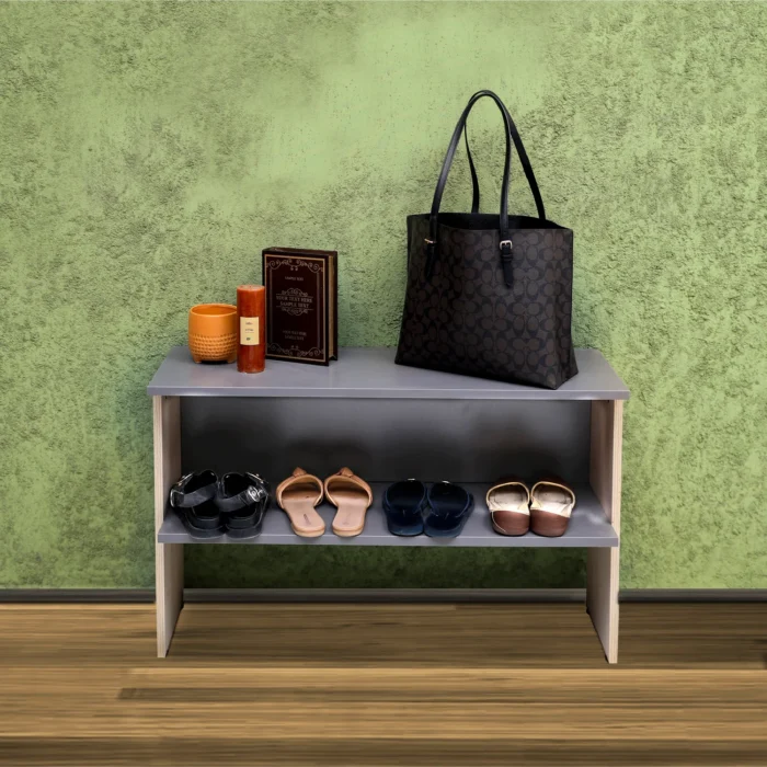 Classic wooden chair - Image 1